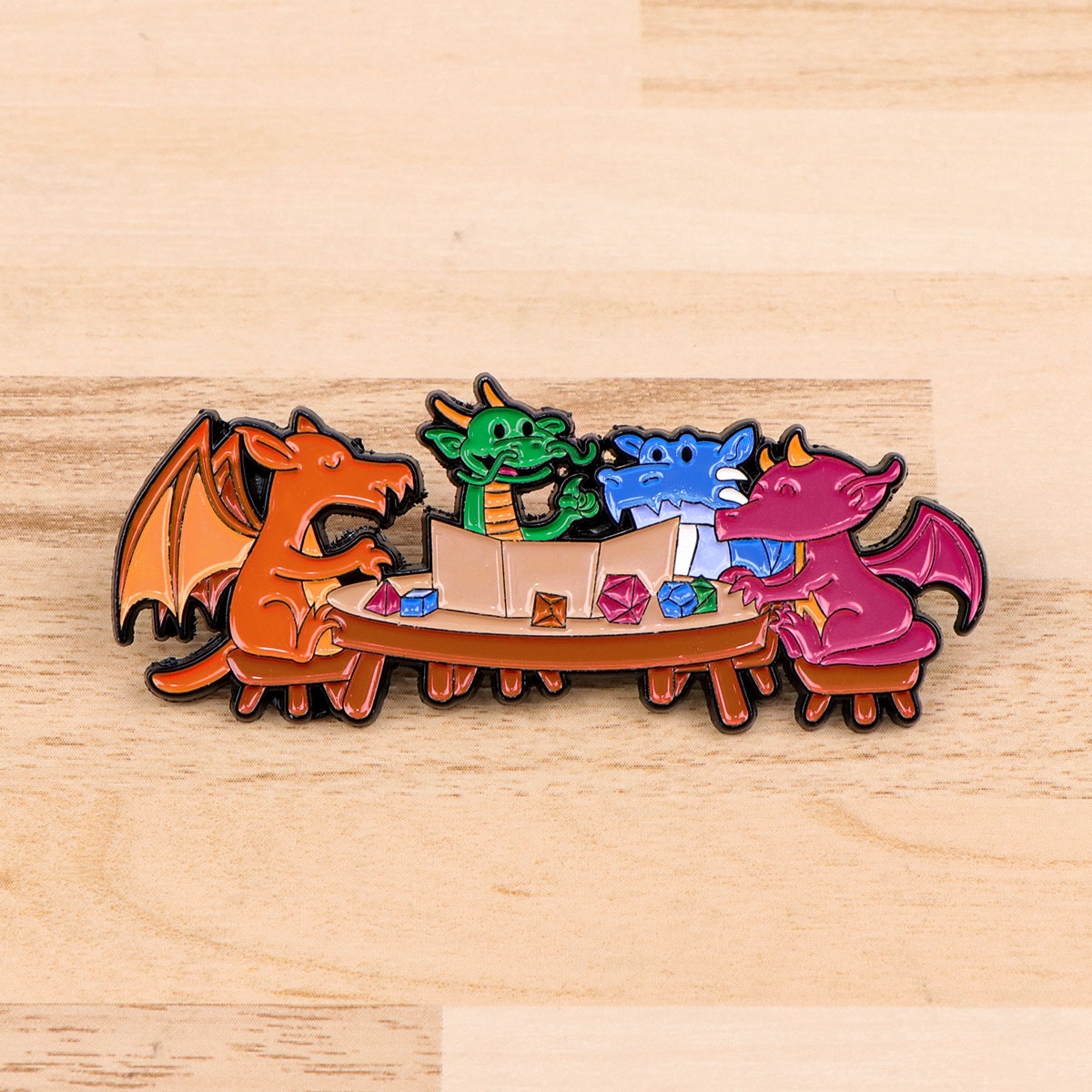 ゲームサイコロエナメルピンドラゴンバッジバックパックブローチ - Tuxedo Lapel Pin のレビューと価格
