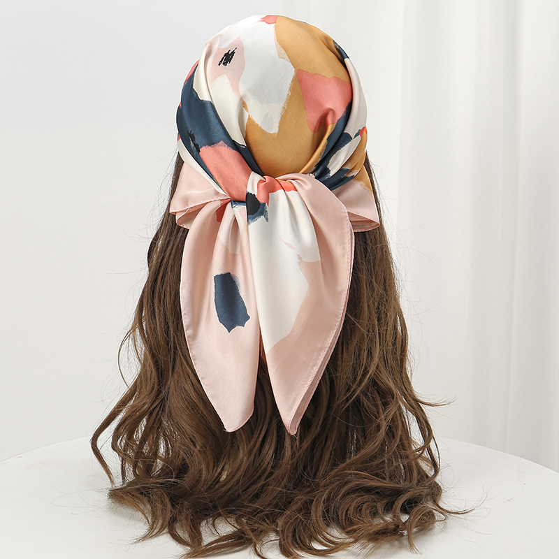 高級シルク感スクエアスカーフ女性 2024 プリントサテンネ - Silk Tie Woven のレビューと価格