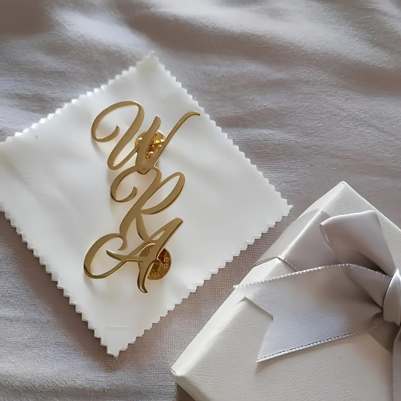 カスタムモノグラムイニシャル名ステンレス鋼ラペルピンパーソナ - Tuxedo Lapel Pin のレビューと価格