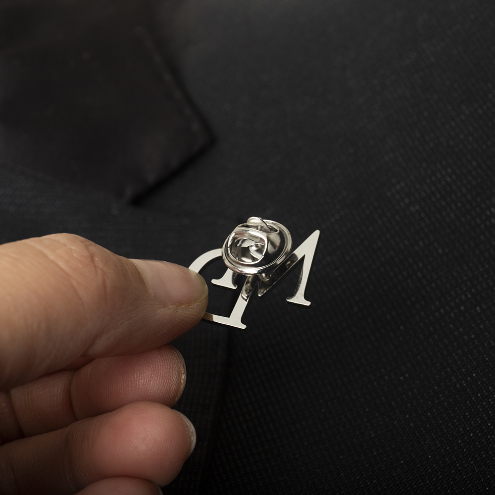 Tangula カスタムイニシャルブローチ新郎用メンズステン - Tuxedo Lapel Pin のレビューと価格