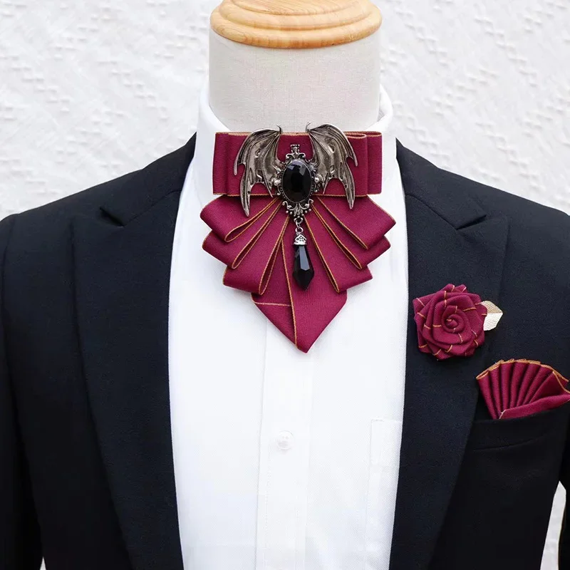男性用の英国スタイルのボウブローチセット,花の襟付きのフォー - Men Formal Wear With Tie のレビューと価格